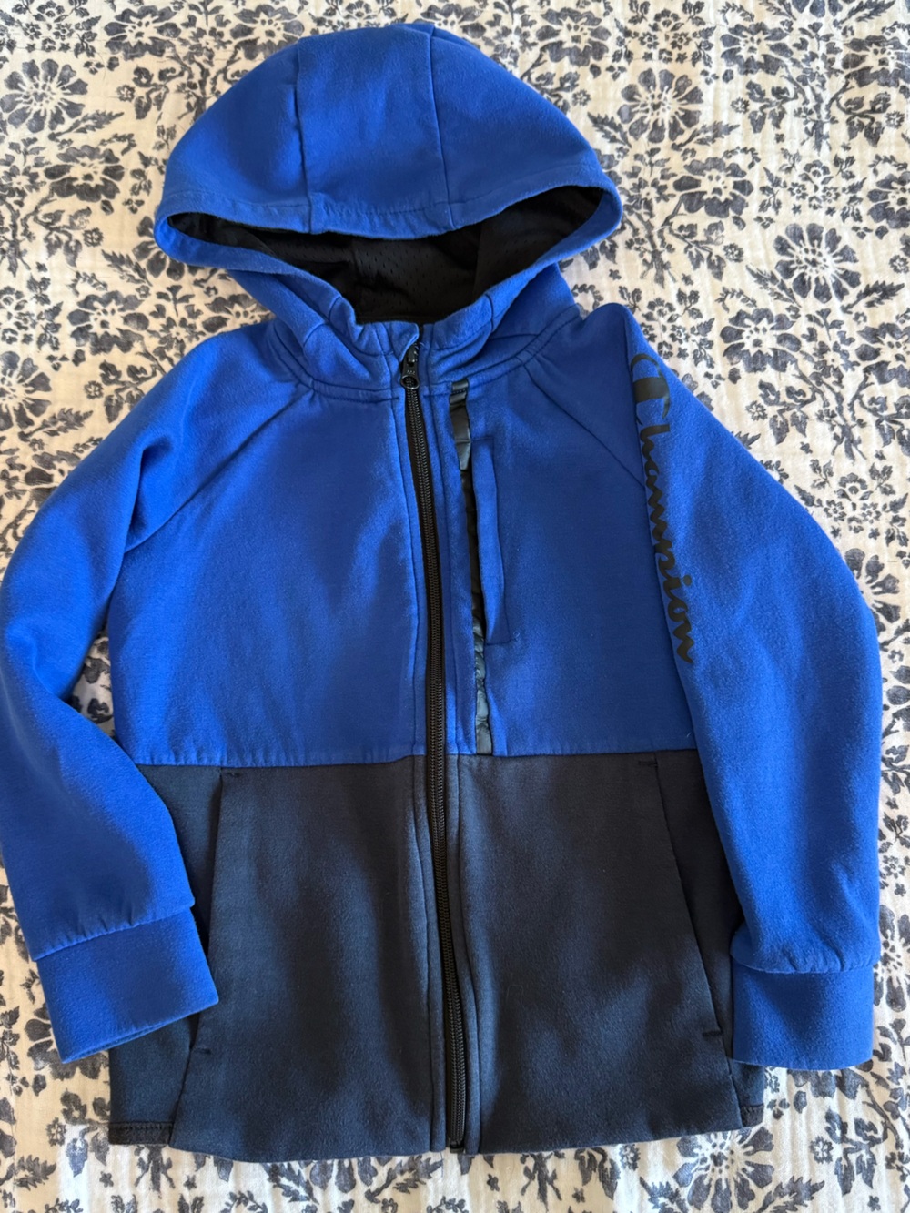Boys Champion Soft Zip Up Coat- Size 5/6